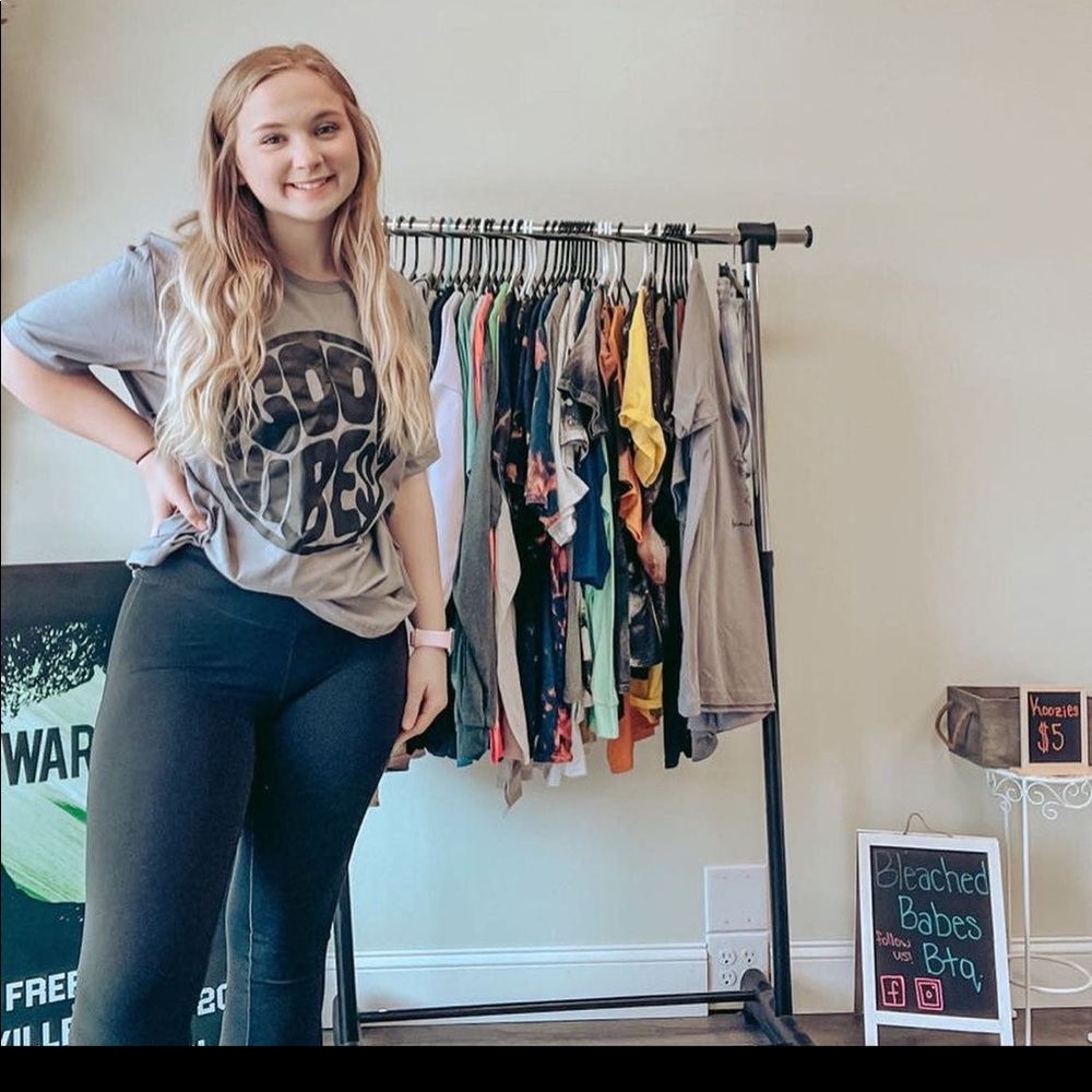 Good vibes tee